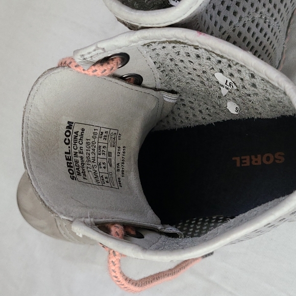 Booties - Picture 4 of 6